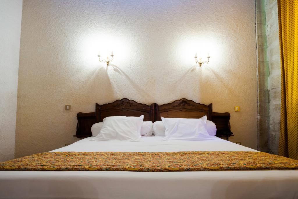 Auberge Du Pont Romain Сомм'єр-дю-Клен Екстер'єр фото